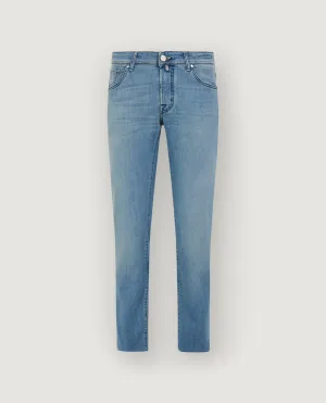 Nick jeans