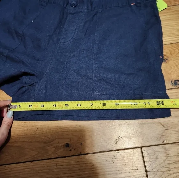 NWT C&amp;C California Navy Blue Linen Cotton Shorts M