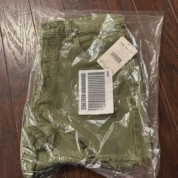 NWT Free People Makai Cut Off Shorts Size 26 Olive Green