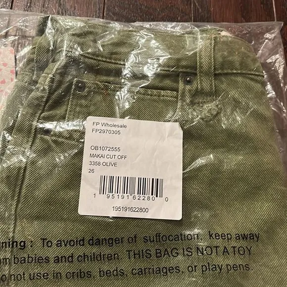 NWT Free People Makai Cut Off Shorts Size 26 Olive Green