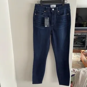 NWT PAIGE Hoxton Crop Jeans – High-Rise Skinny – Size 27
