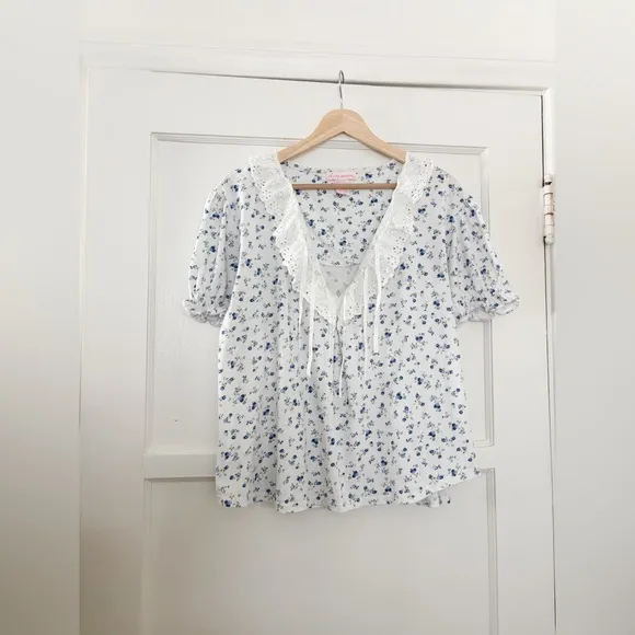 Of the Moment Blue Floral Set