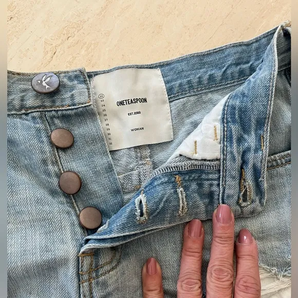 OneTeaspoon Le Wolves Cutoff Denim Shorts size 22