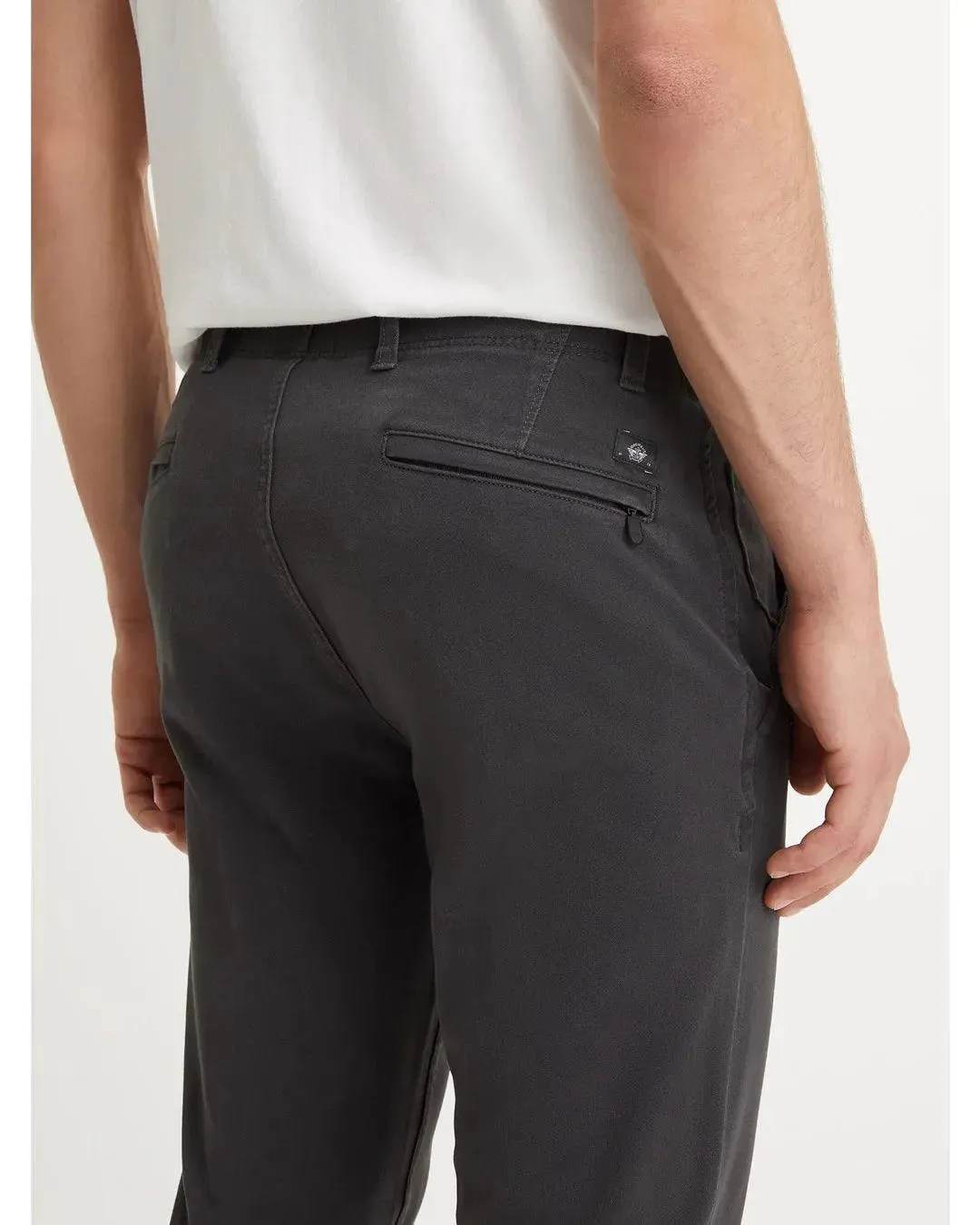 Pantalones Chinos Dockers® Smart 360 Flex™ Alpha Skinny Fit Steelhead Grey