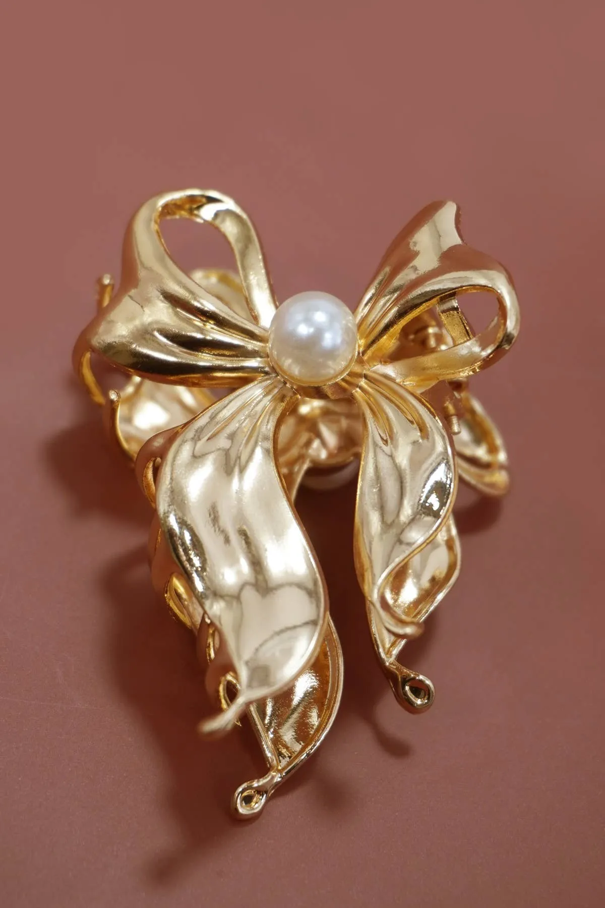 Pearl Hair Claw Clip