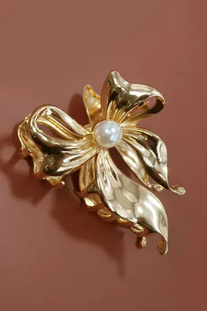Pearl Hair Claw Clip