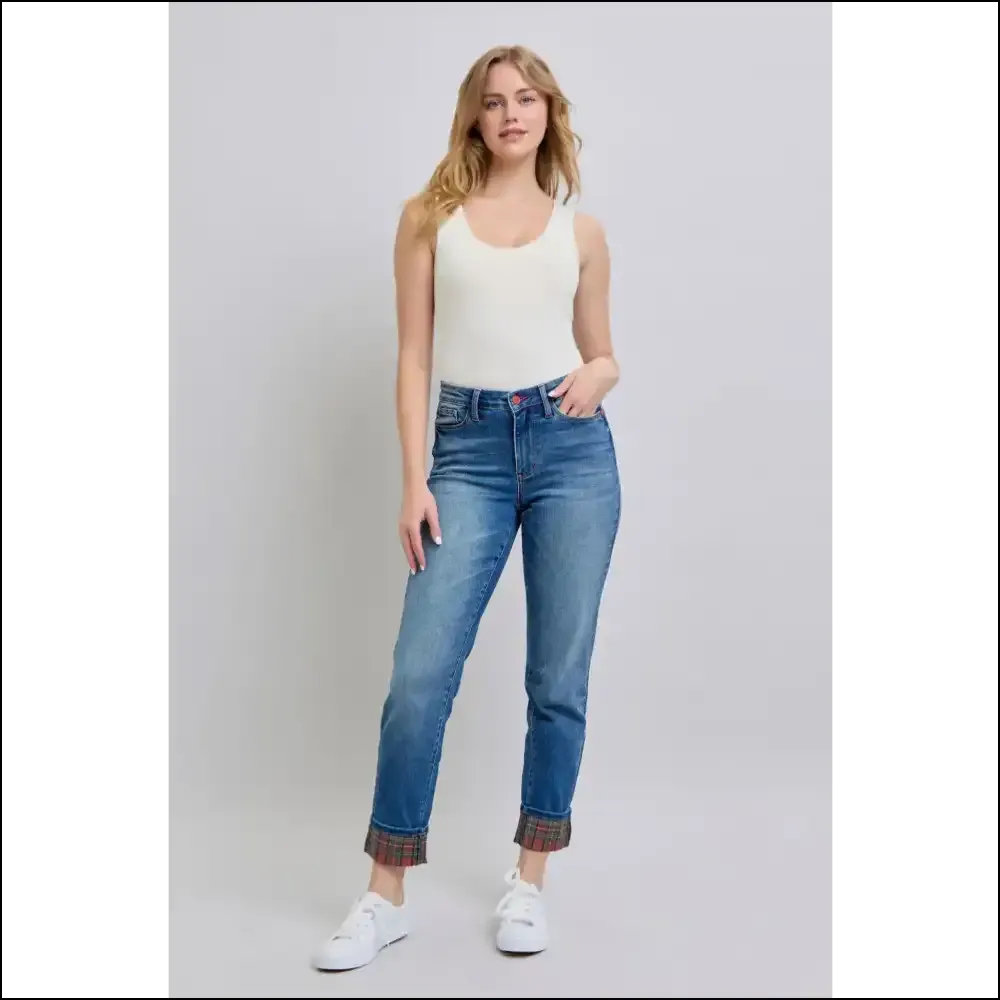 Plaid Print Cuff Jeans: for when your Legs Want to Join the Party! 🎉👖