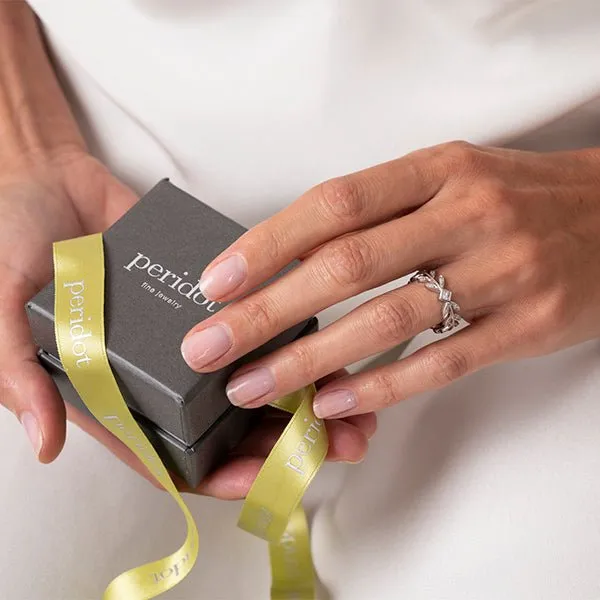 Platinum and Diamond "Wheat" Ring
