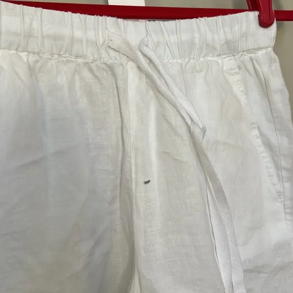 Please Read. Eileen Fisher Organic Linen Shorts.