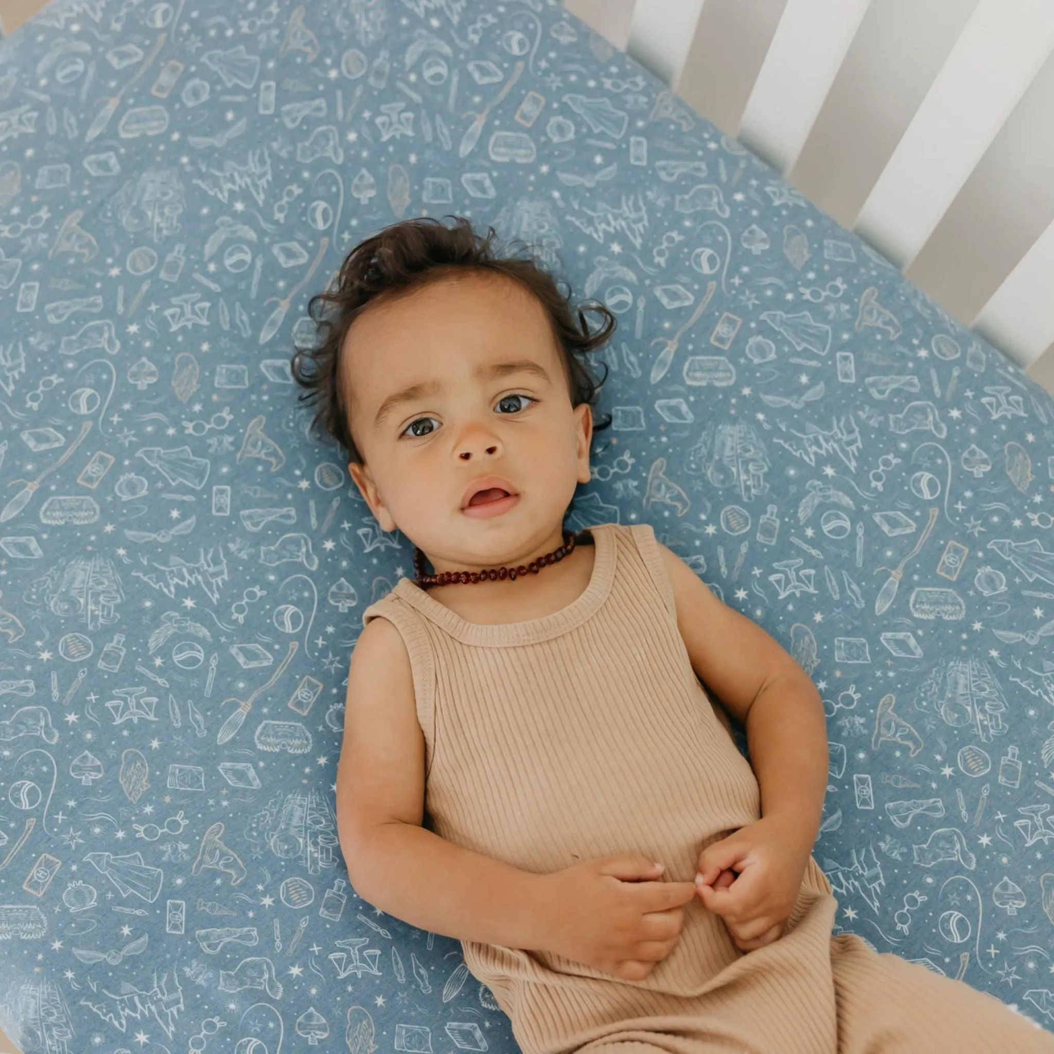 Premium Knit Fitted Crib Sheet - Hogwarts™