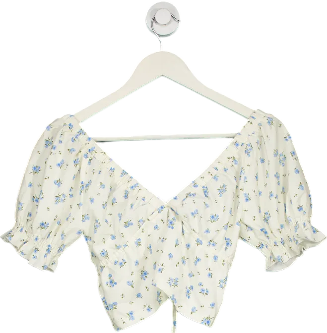 PrettyLittleThing White Floral Crop Top UK 6