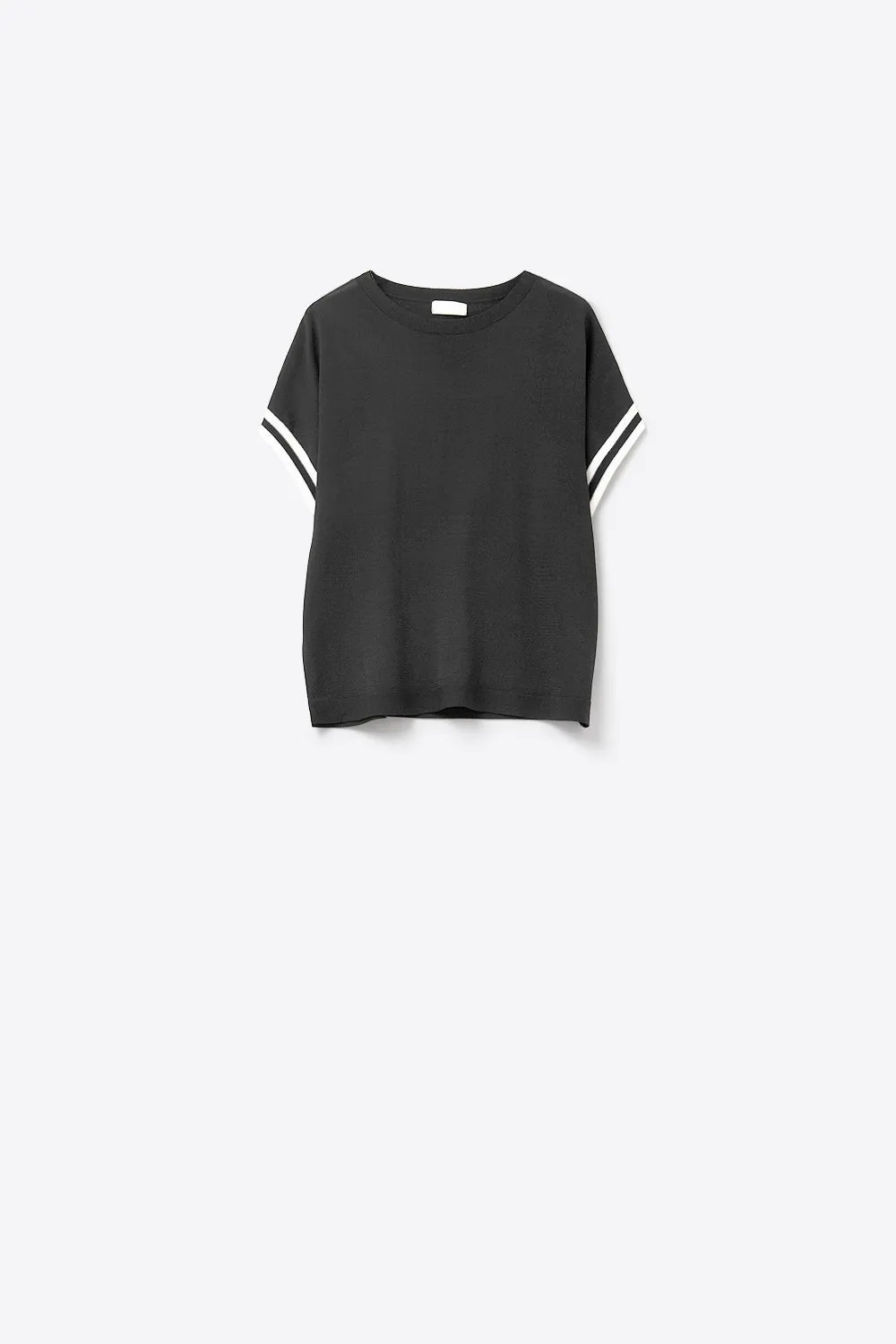 relaxed Sweater In Black with white contrast detail