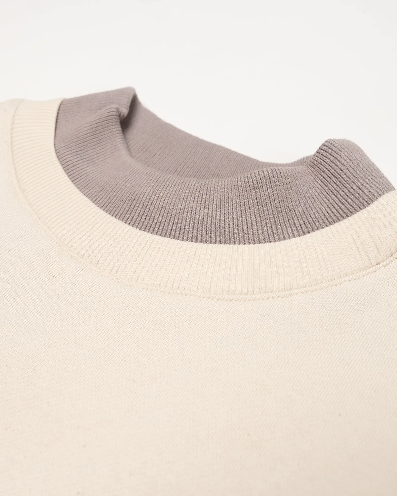 Rib Turtle Neck Sweaters