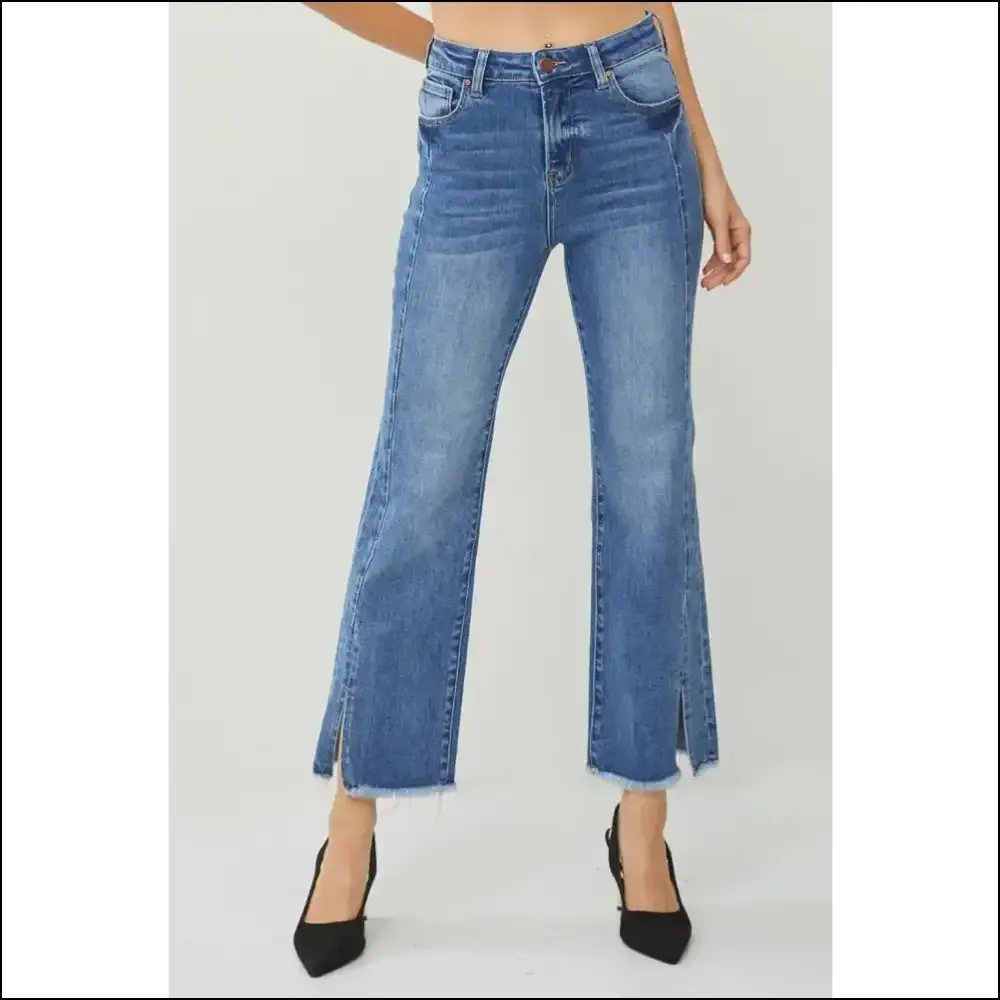 Risen High Waist Jeans: Raw Hem, Comfortably Hilarious Style Awaits!