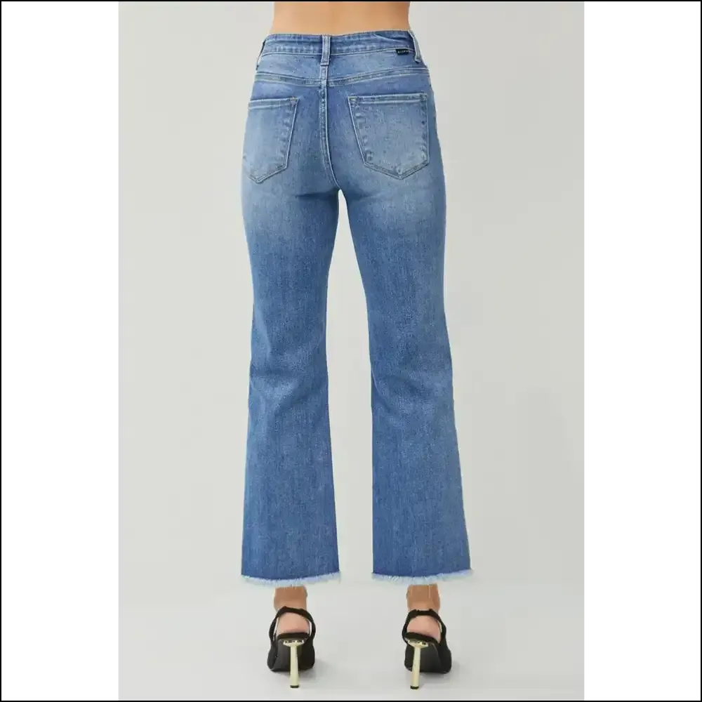 Risen High Waist Jeans: Raw Hem, Comfortably Hilarious Style Awaits!