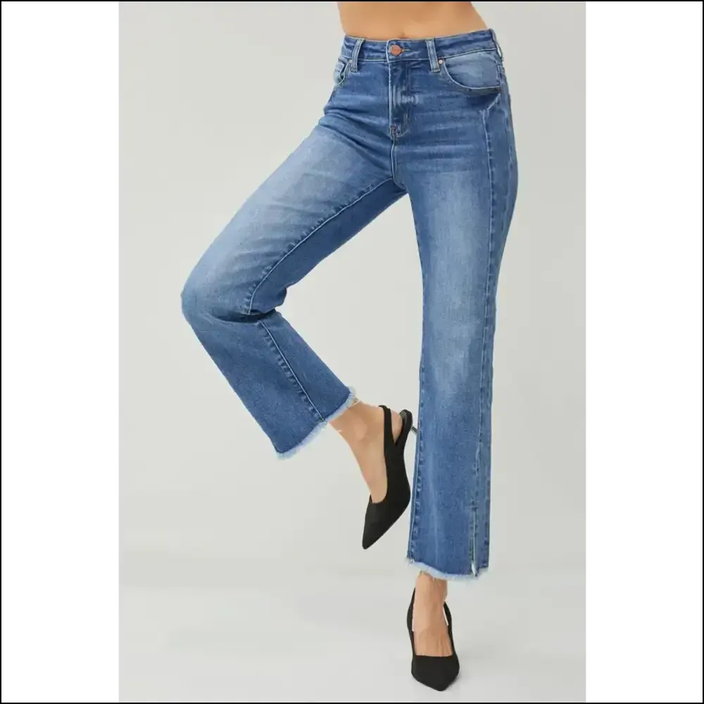 Risen High Waist Jeans: Raw Hem, Comfortably Hilarious Style Awaits!