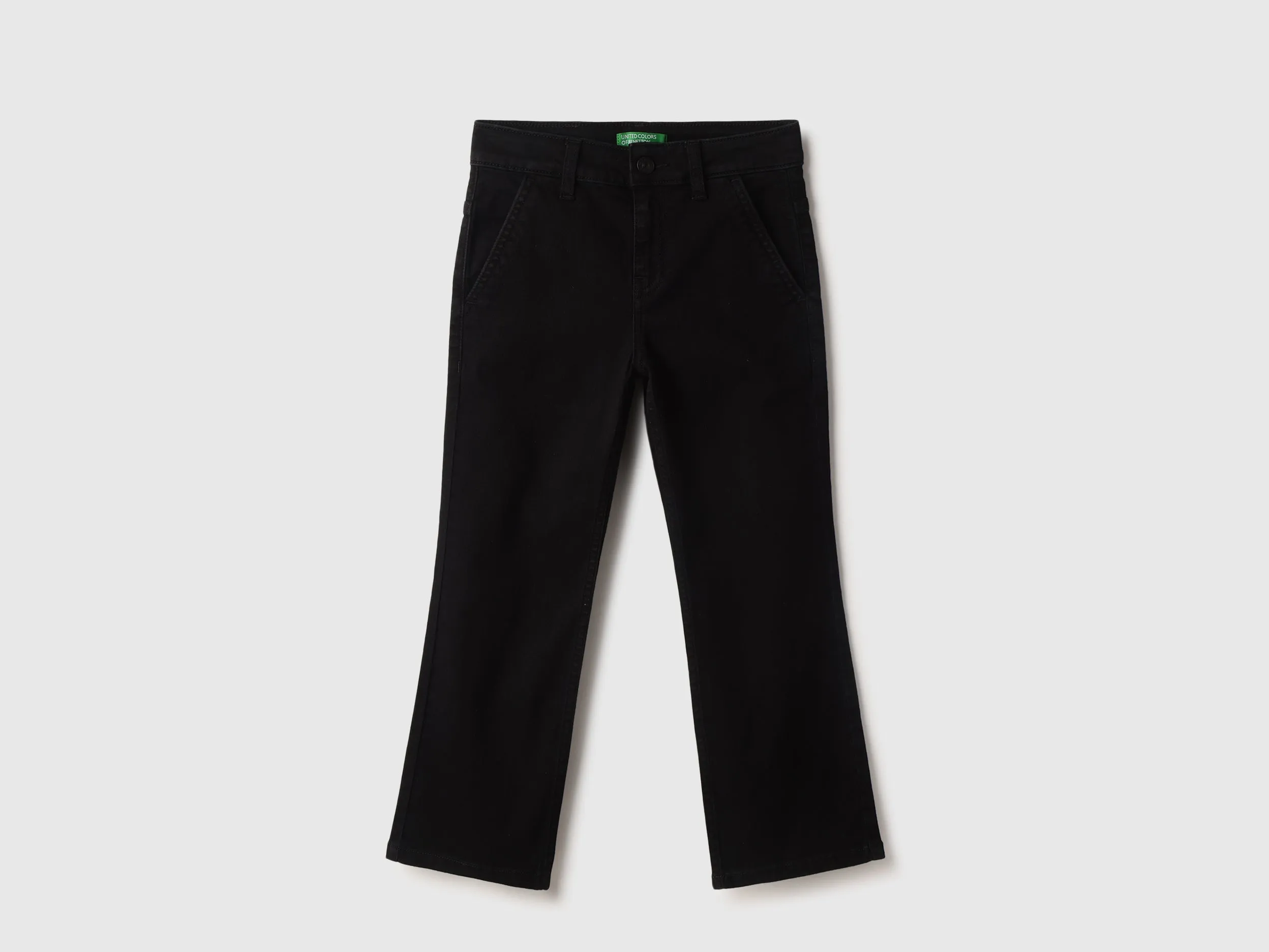 Solid Boot-Leg Jeans