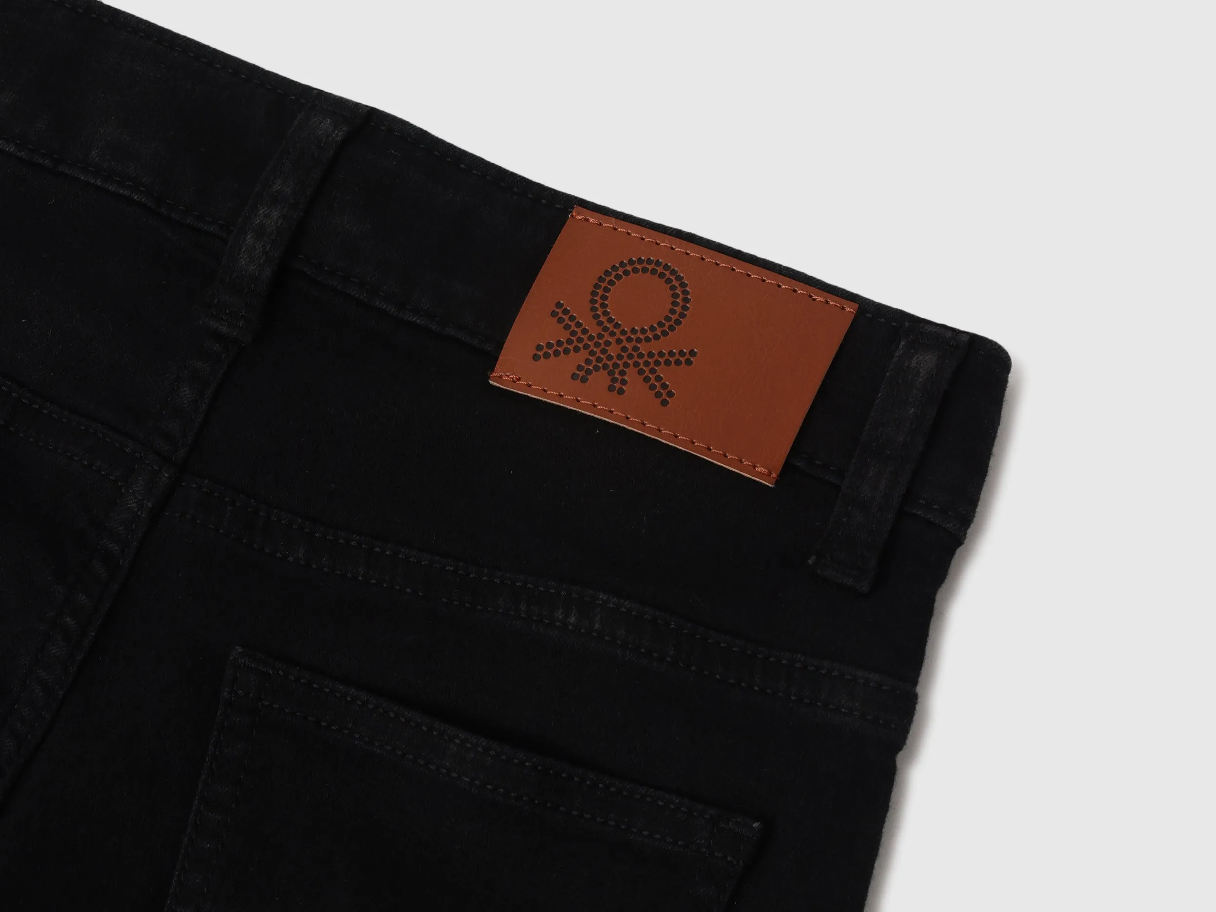 Solid Boot-Leg Jeans