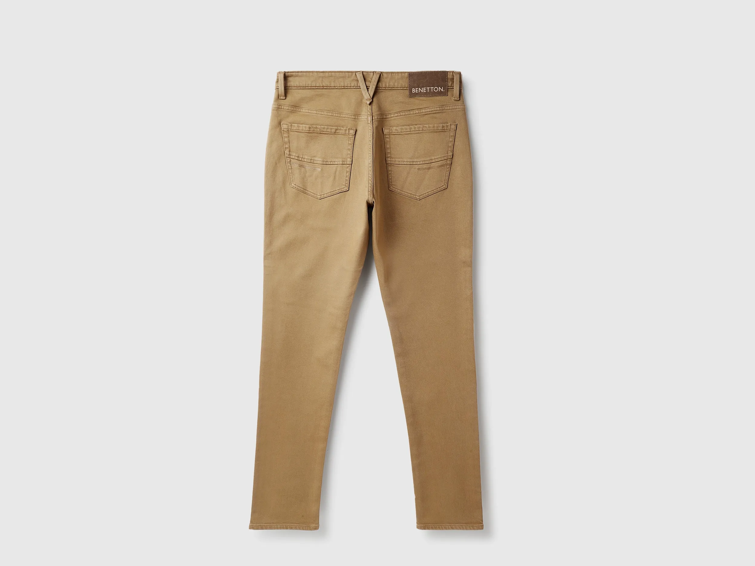 Solid Slim Fit Jeans