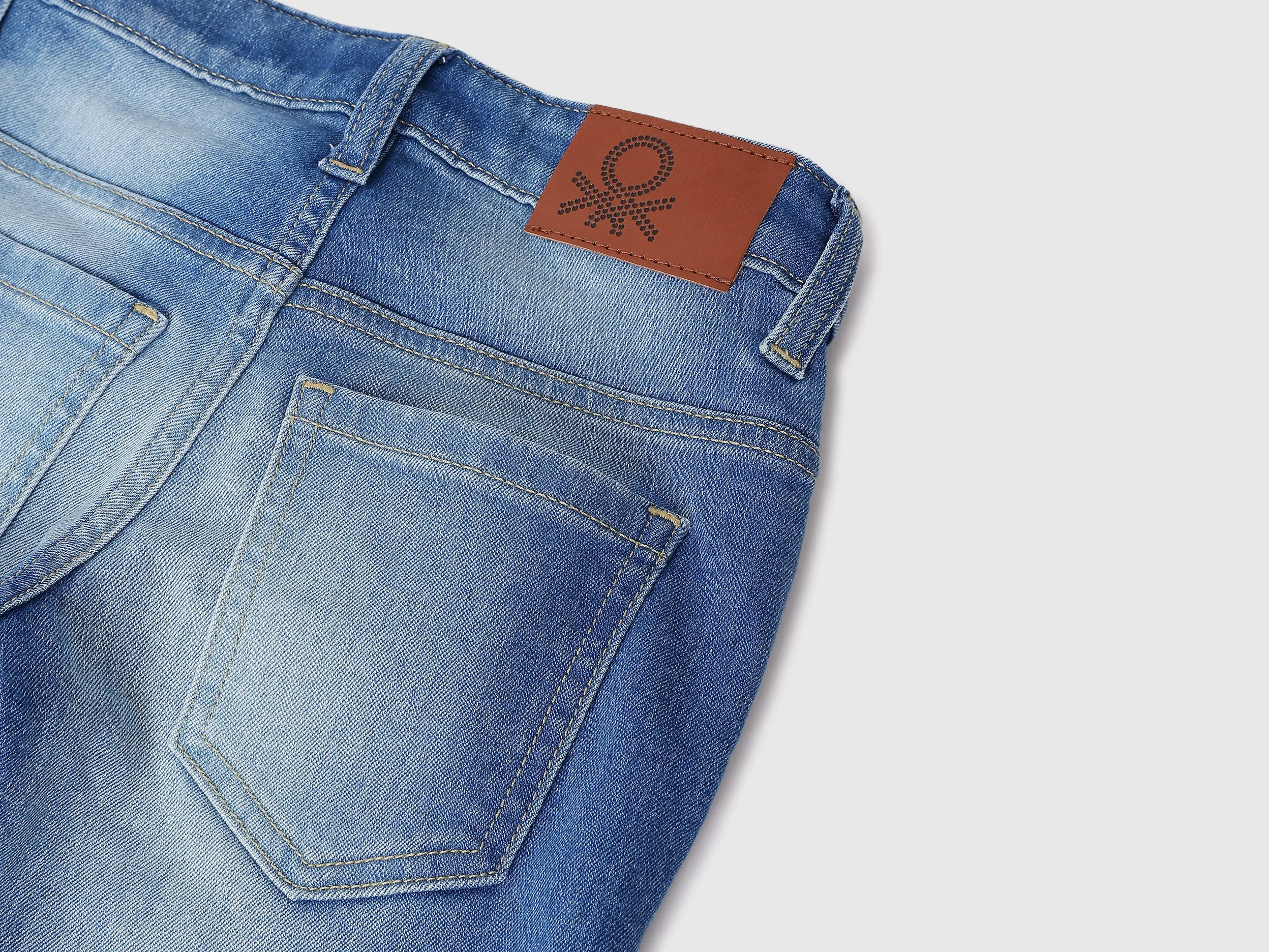 Solid Slim Fit Jeans