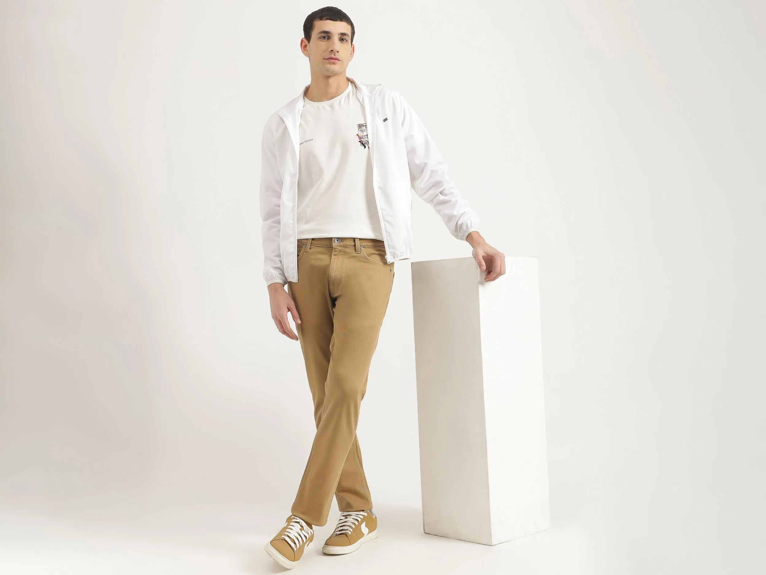 Solid Slim Fit Jeans