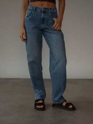 STRAIGHT REGULAR JEAN  - MEDIUM BLUE