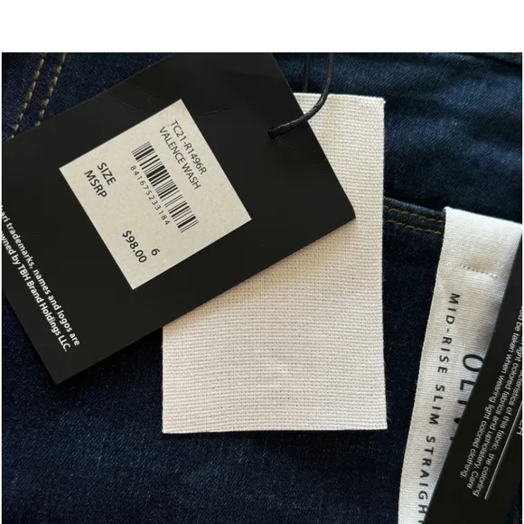 Tahari Mid Rise Slim Straight Olivia Jeans Valence Wash 6/28 NWT