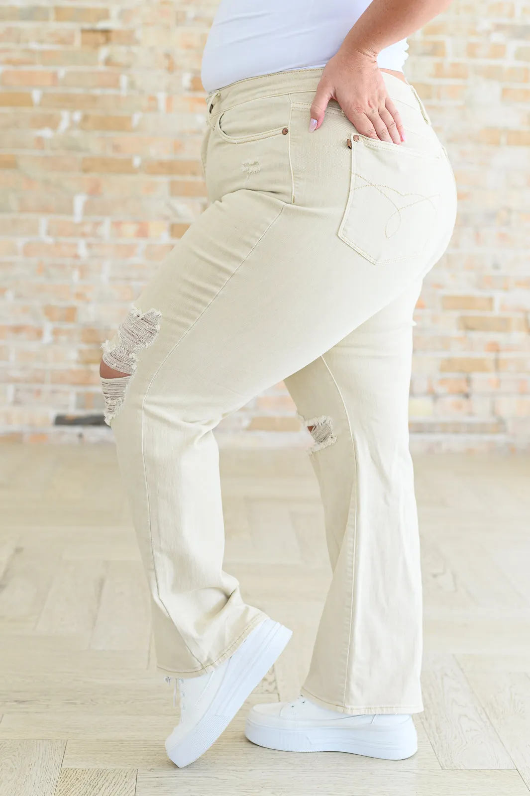 That's So 90's High Rise Distressed Straight Leg Judy Blue Jeans
