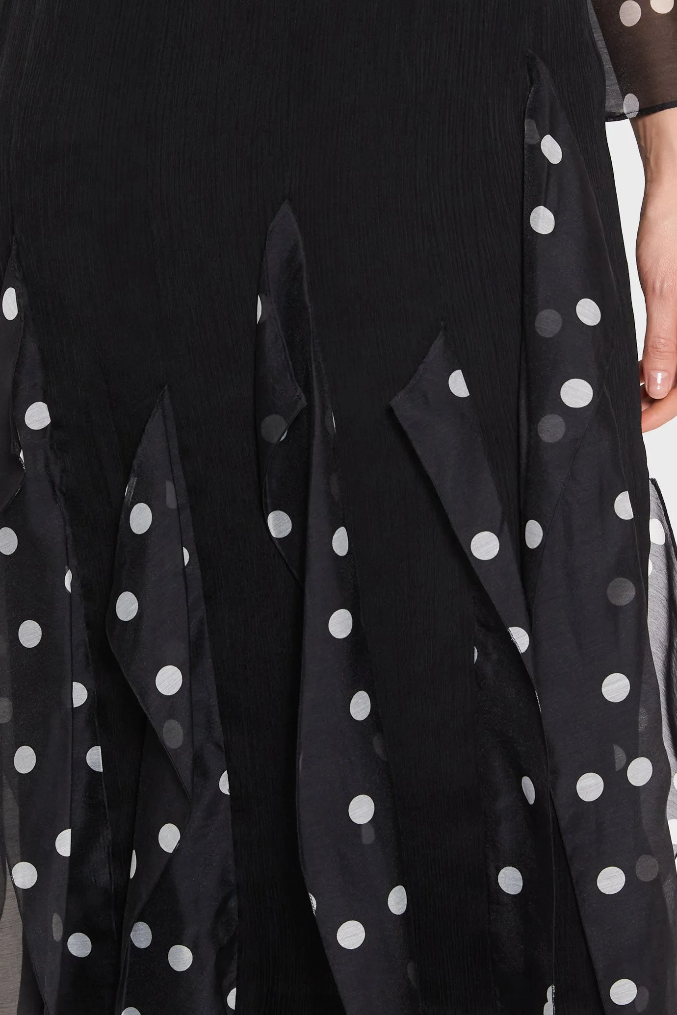 Thea Fin Panel Skirt
