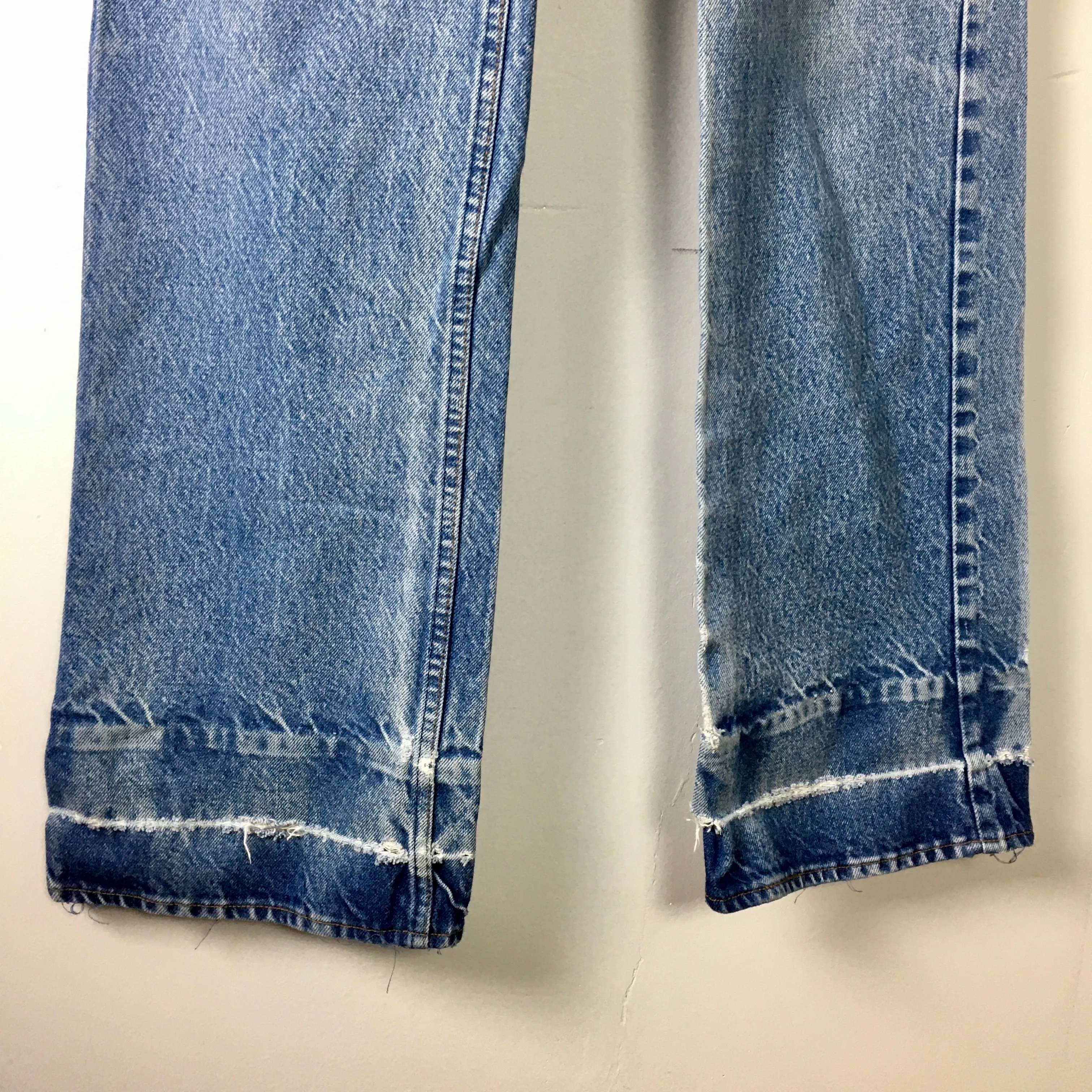 vintage 70s levis orange tab denim jeans // 32 X 34 // super distressed
