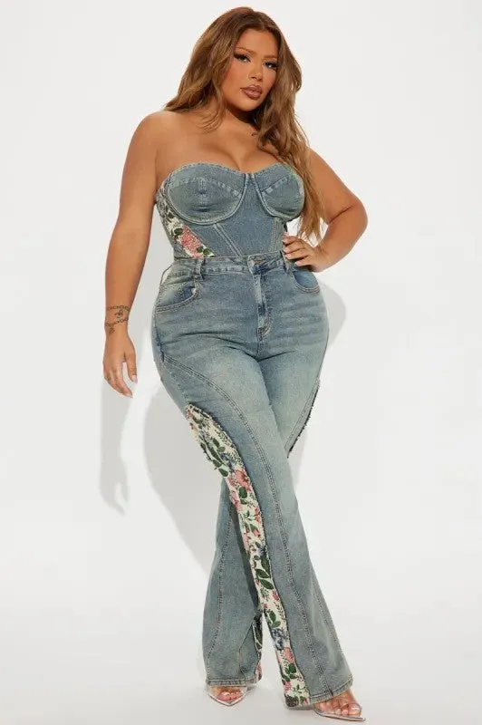 Vintage-Inspired High-Waist Denim Bell Bottoms with Floral Patchwork