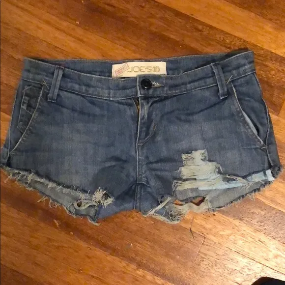 Vintage Joe's Jeans 90's Y2K low-rise custom distressed cut off denim shorts