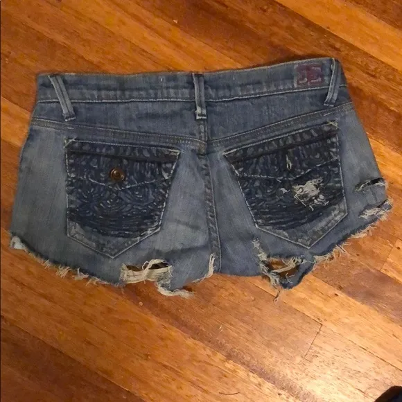Vintage Joe's Jeans 90's Y2K low-rise custom distressed cut off denim shorts