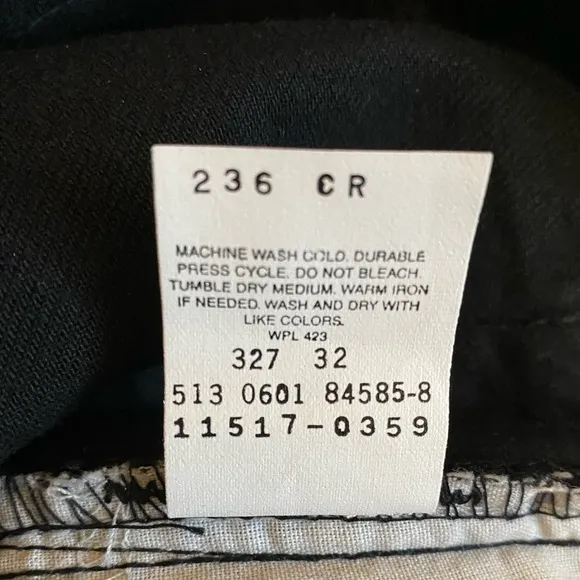 Vintage Levi’s 517 Made in USA Stretch Boot Cut Slim Fit Low Rise Black Jean NWT
