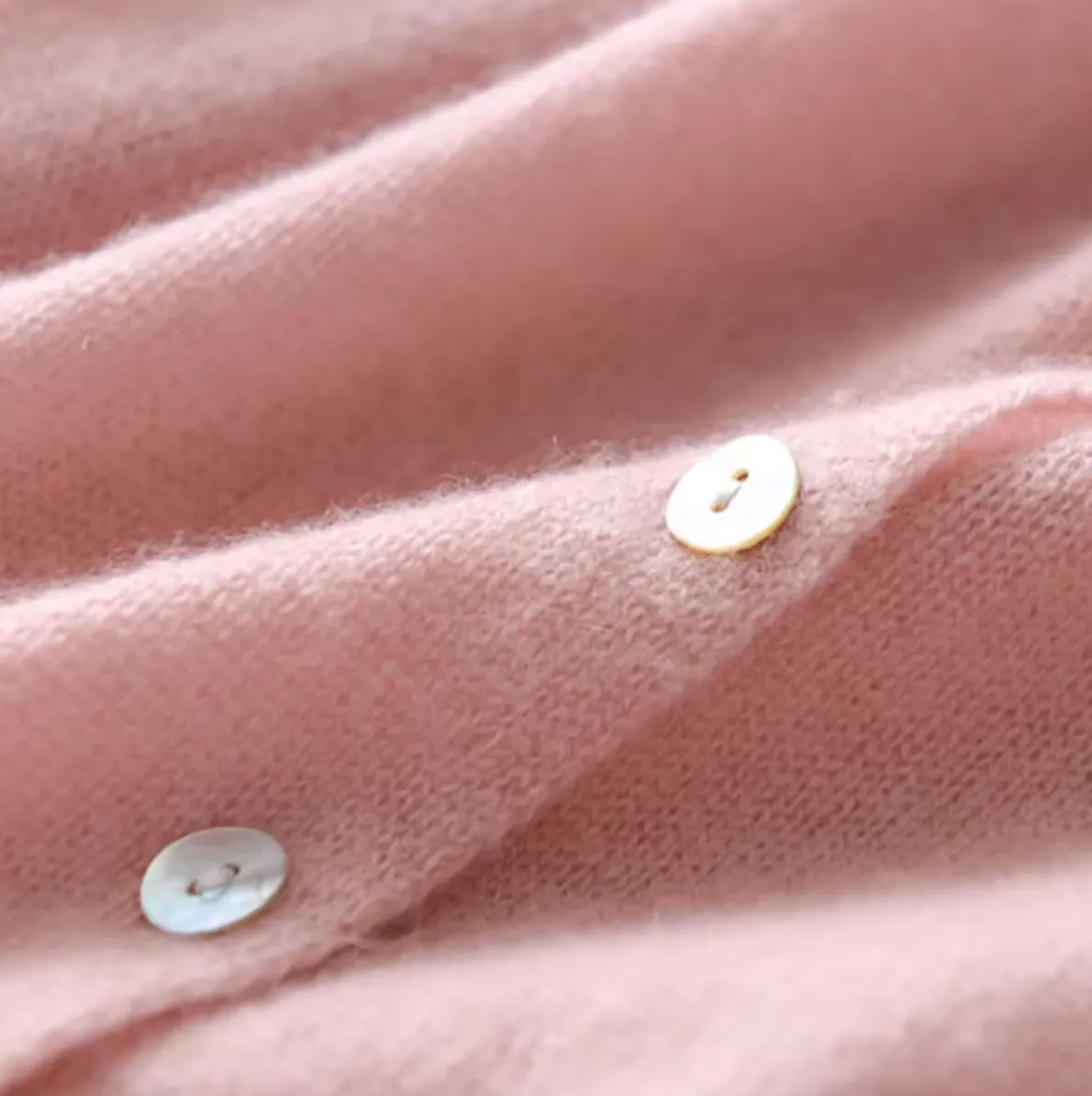 VIVI | ELEGANT CARDIGAN