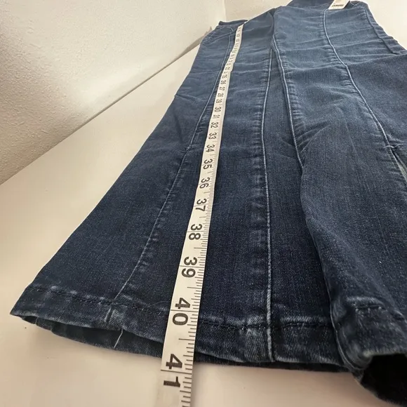 We The Free Double Dutch Pull On Slit Skinny Jeans in Blue Muse size Medium