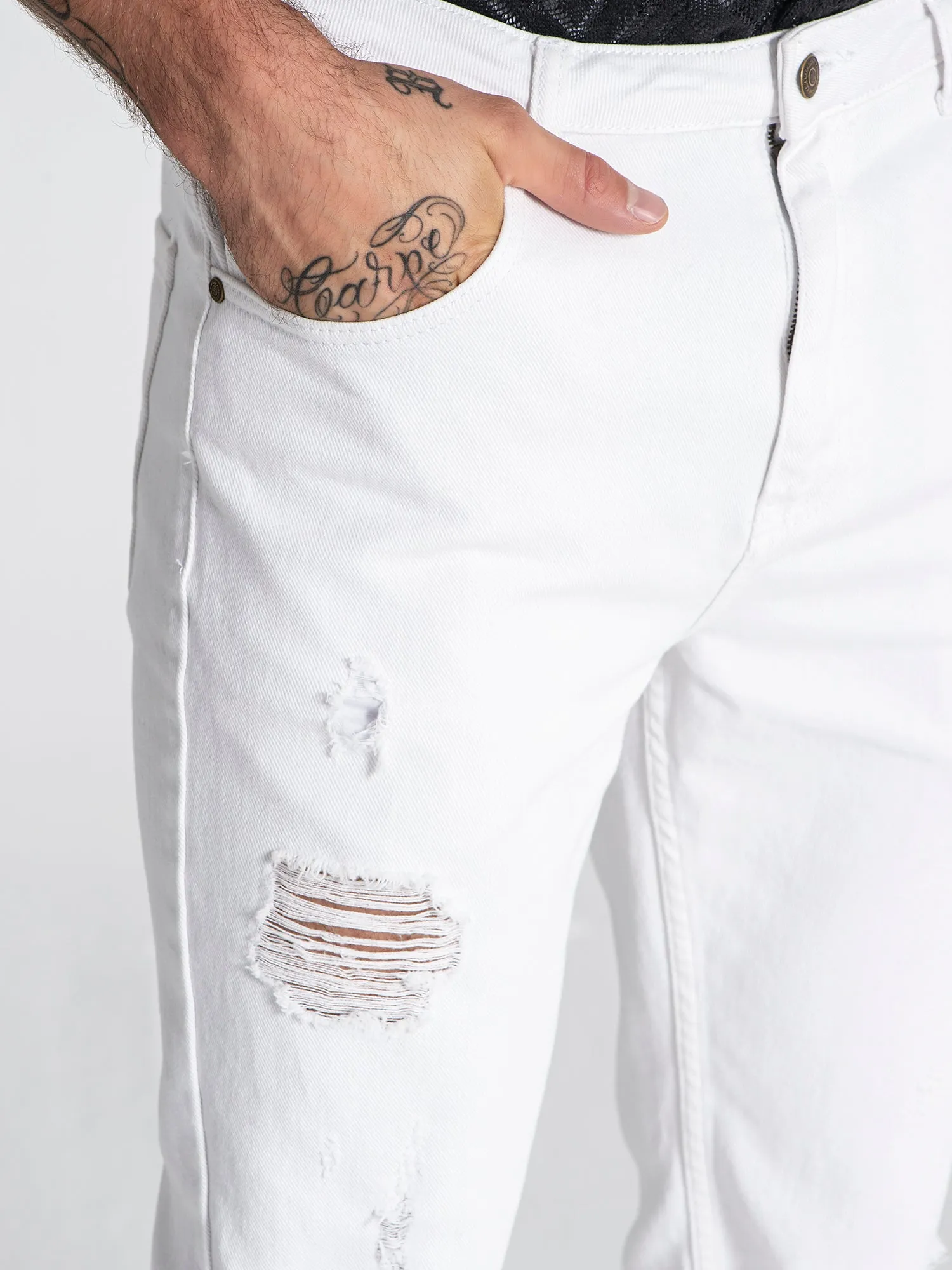 White Rebel Straigh-Leg Jeans