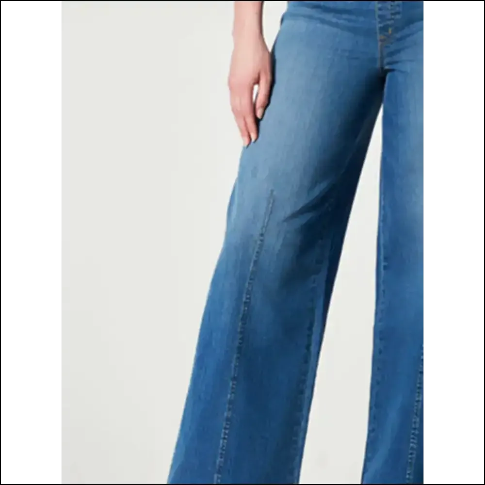 Wide Leg Long Jeans: Because your Legs Deserve a Standing Ovation!