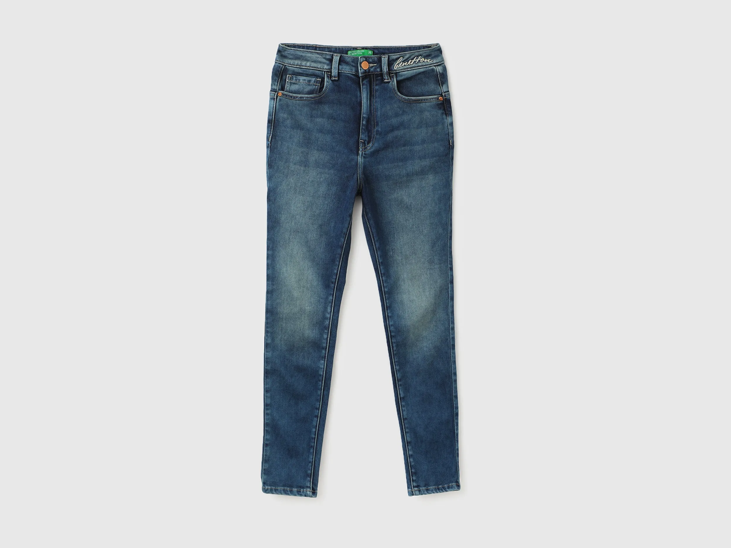 Women Solid Skinny Fit Jeans