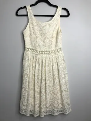 Womens Size Sm Misses Cream She   Sky Dress