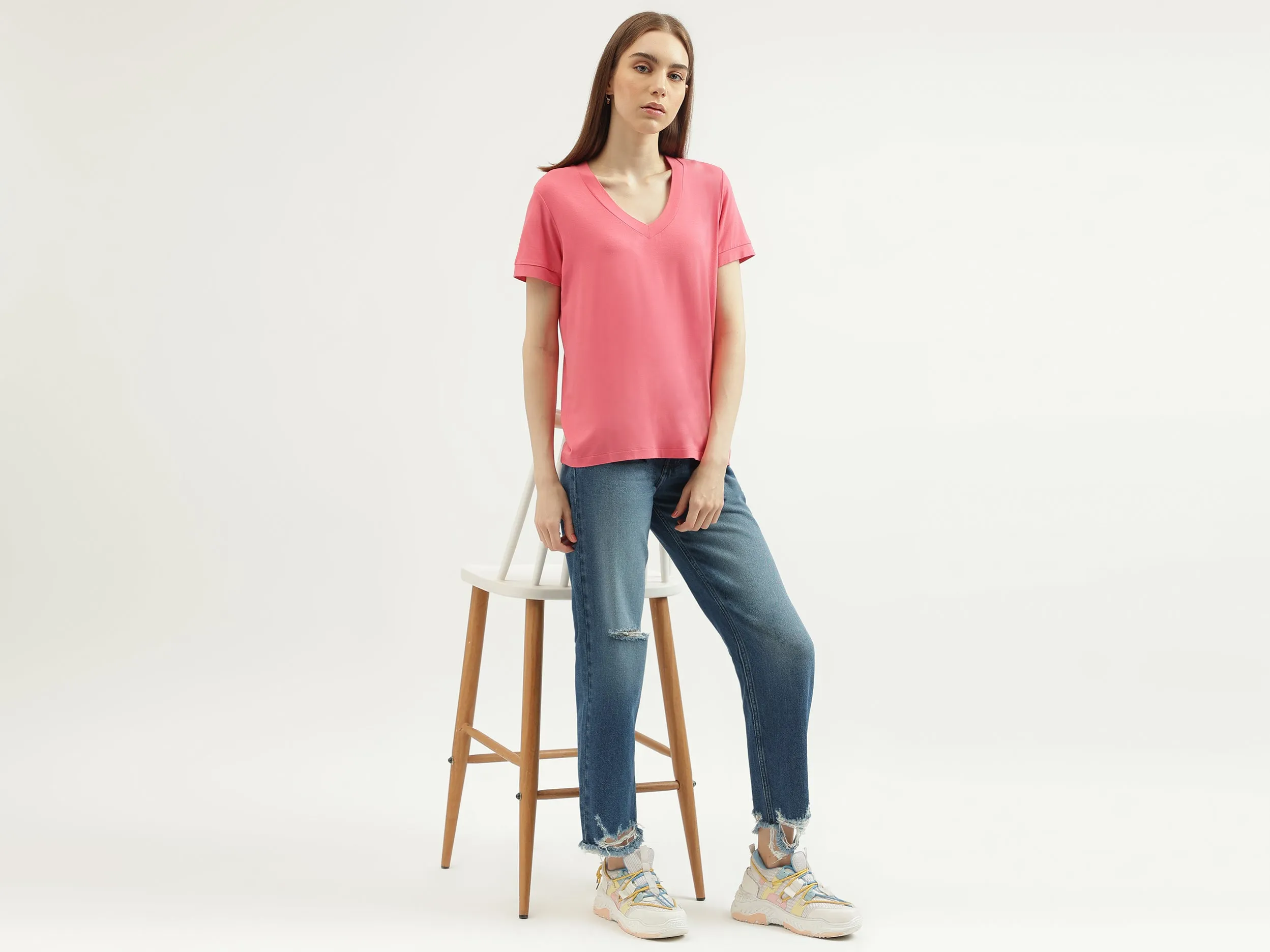 Women's Solid Straight Fit Jeans