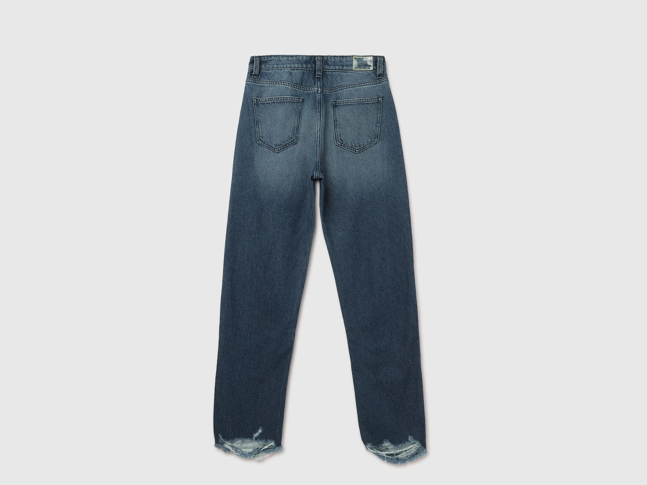 Women's Solid Straight Fit Jeans
