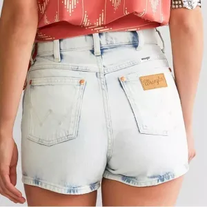 Wrangler 33 Shorts High Rise Festival Short in Be The Storm 5 pockets NWT